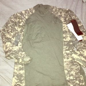Camo shirt for outdoors NWT